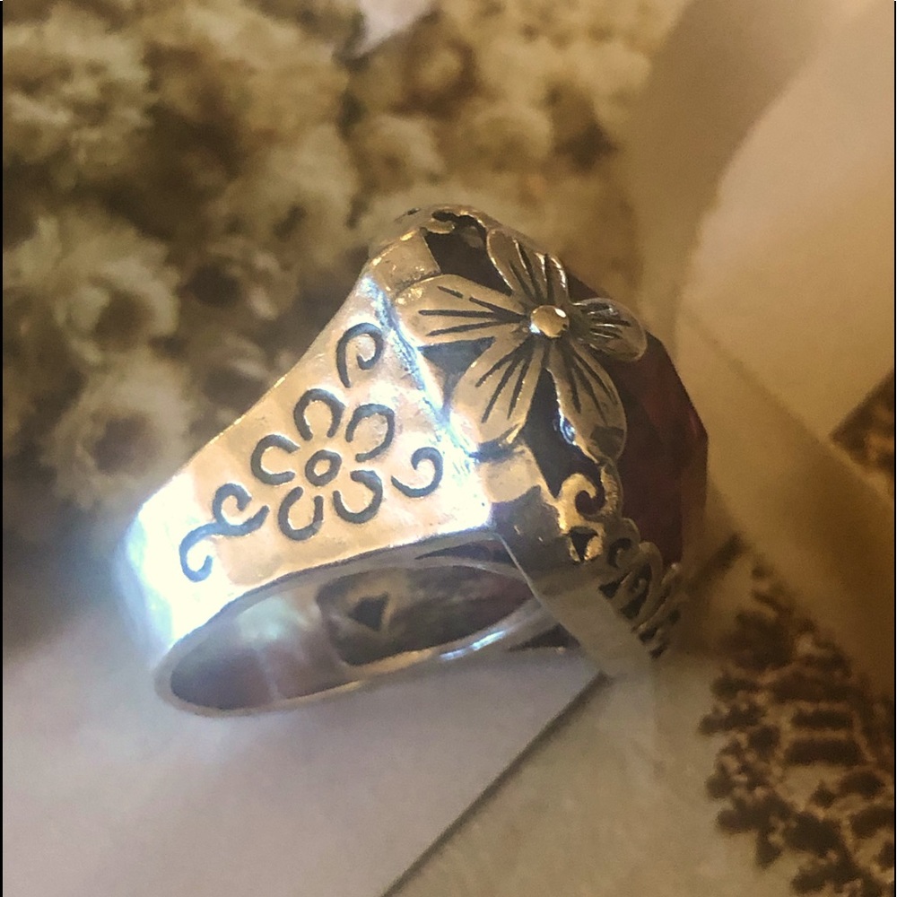Silpada Berry Licious Ring